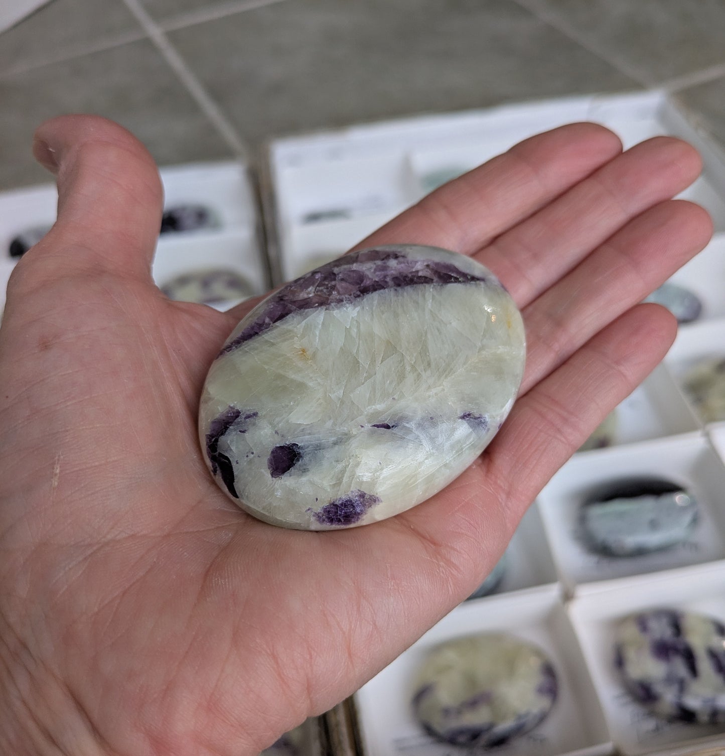 Fluorite in Calcite Palm Stone from India