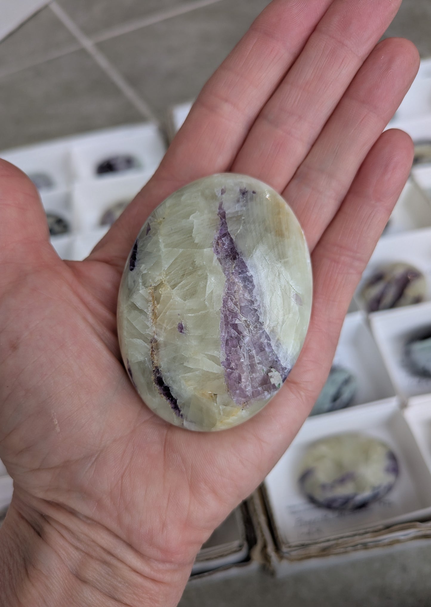 Fluorite in Calcite Palm Stone from India