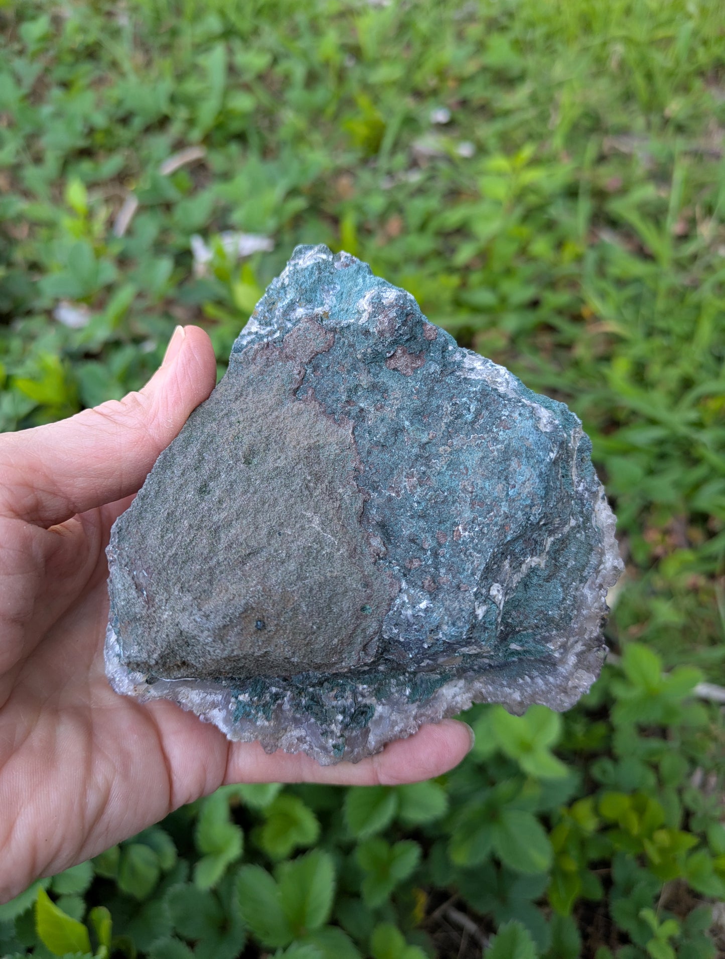 Amethyst, Hematite from Uruguay