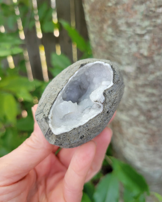Chalcedony and Heulandite Geode Specimen from India (W 2 1/4 X D 1 3/4 X H 2 1/2 inches)