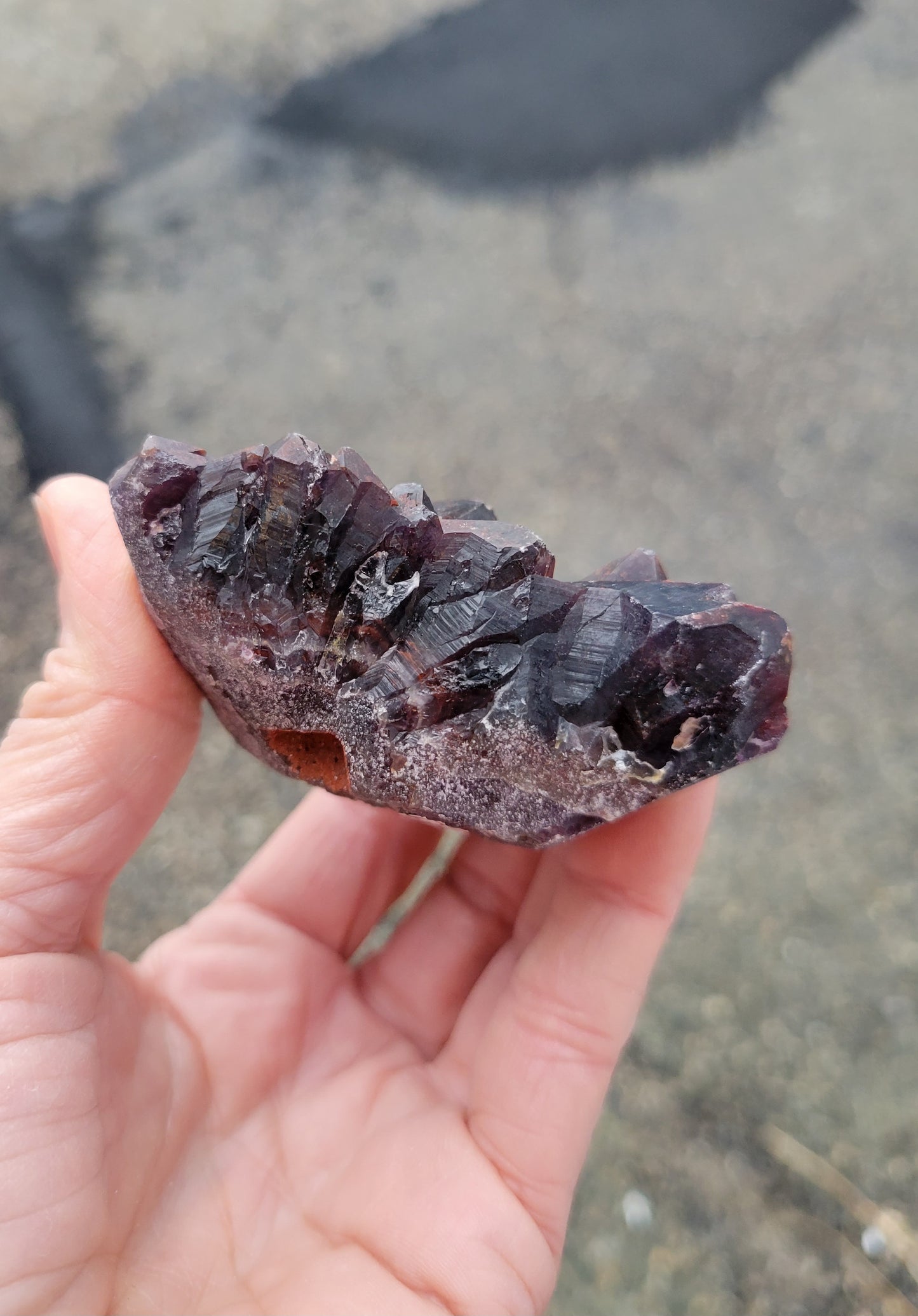 Red Capped Amethyst from India (W 2 3/4 X L 2 5/8 X H 1 3/8 inches)