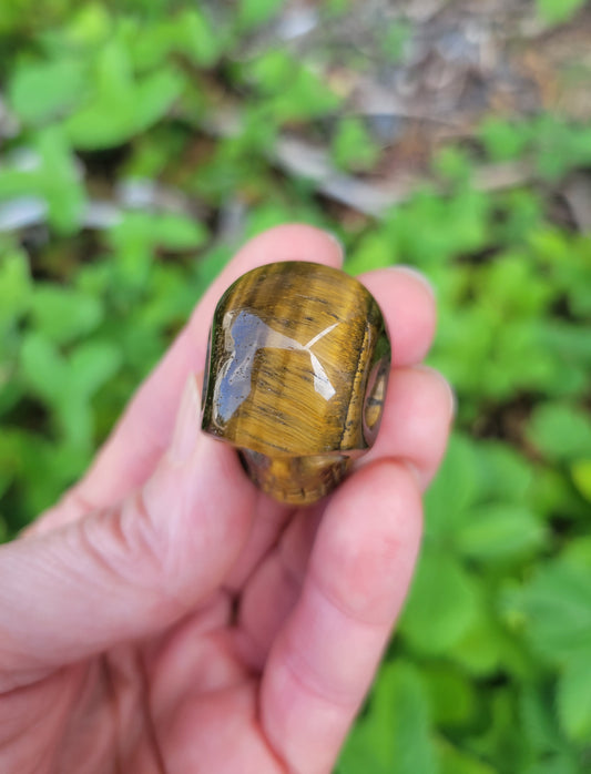 Tiger's Eye Skull, Carved in China