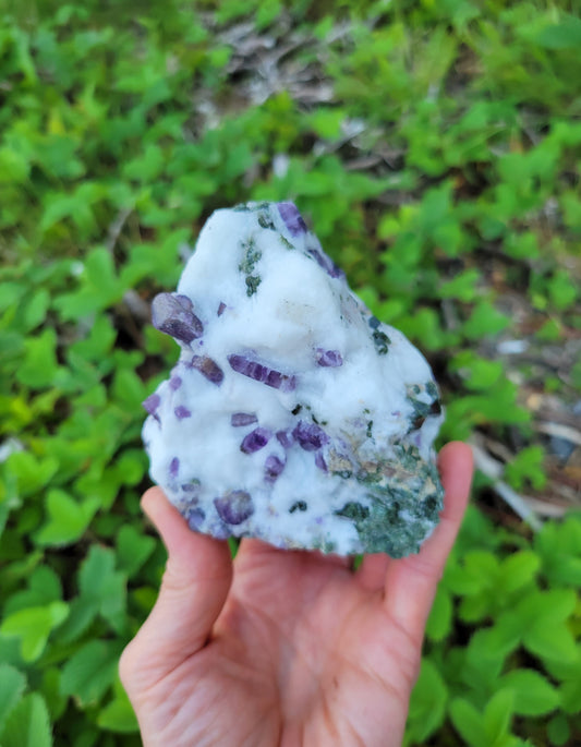 Scapolite and Epidote from Pakistan