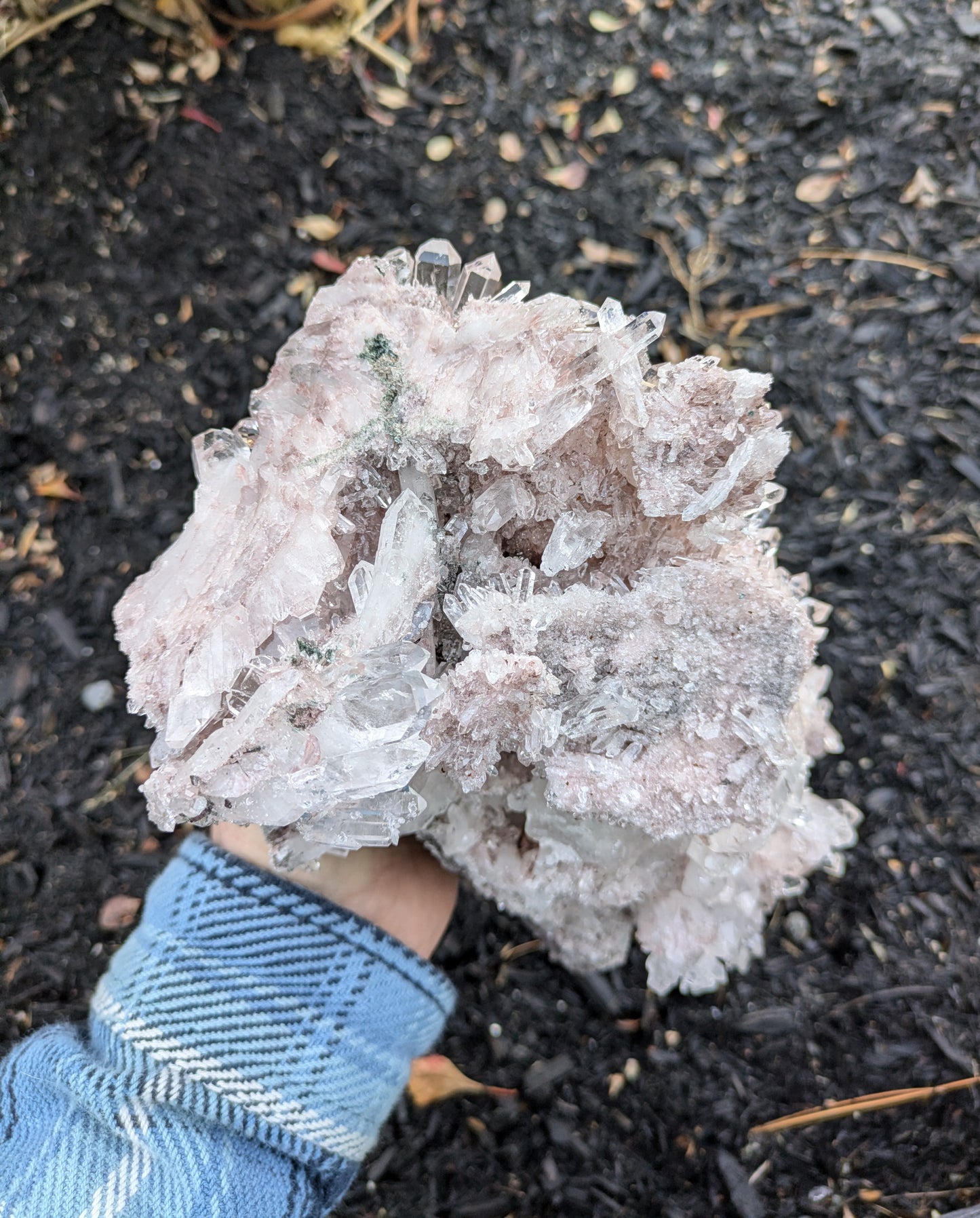 Pink Quartz with Clinochlore from Santander, Colombia