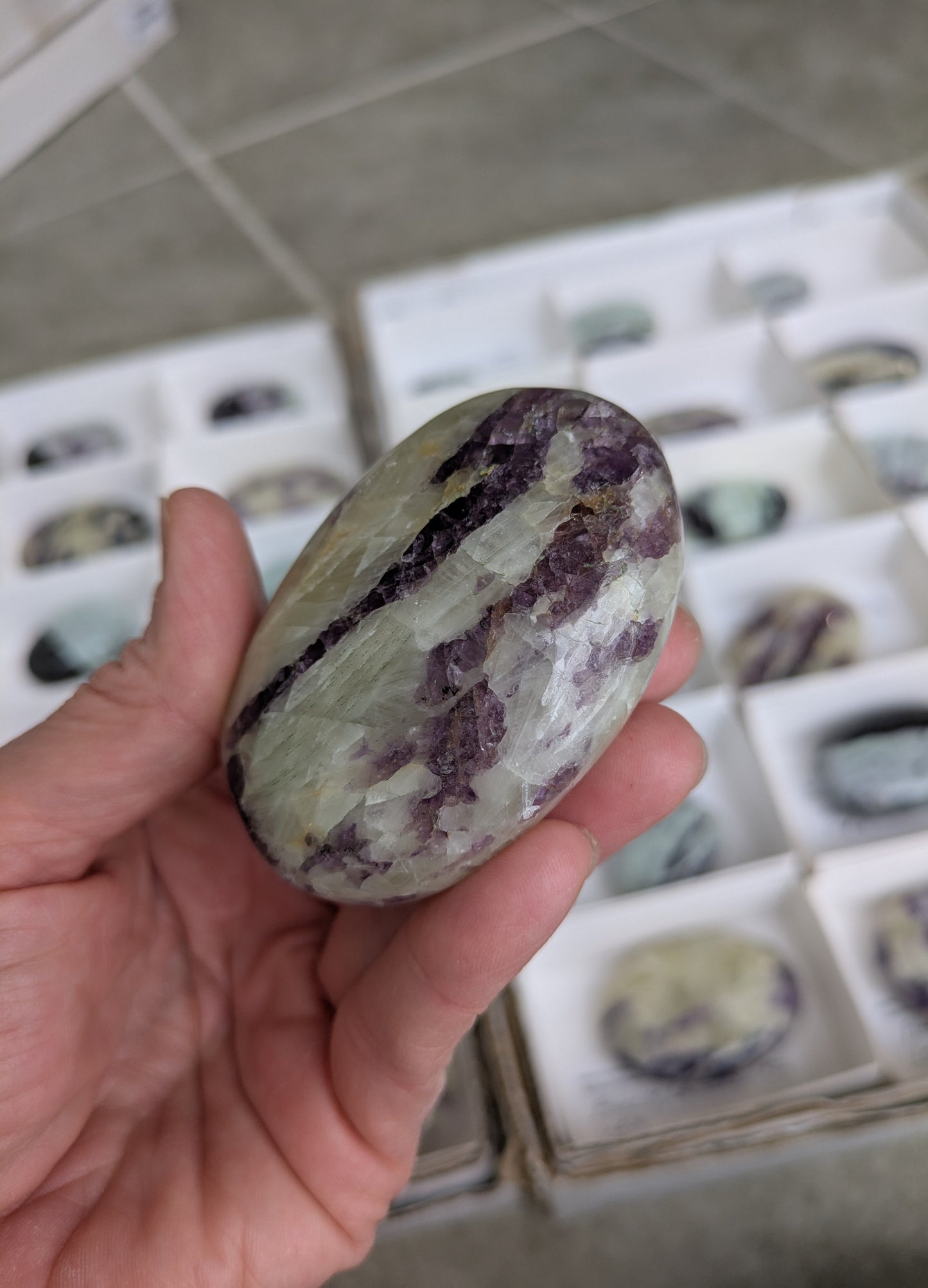 Fluorite in Calcite Palm Stone from India