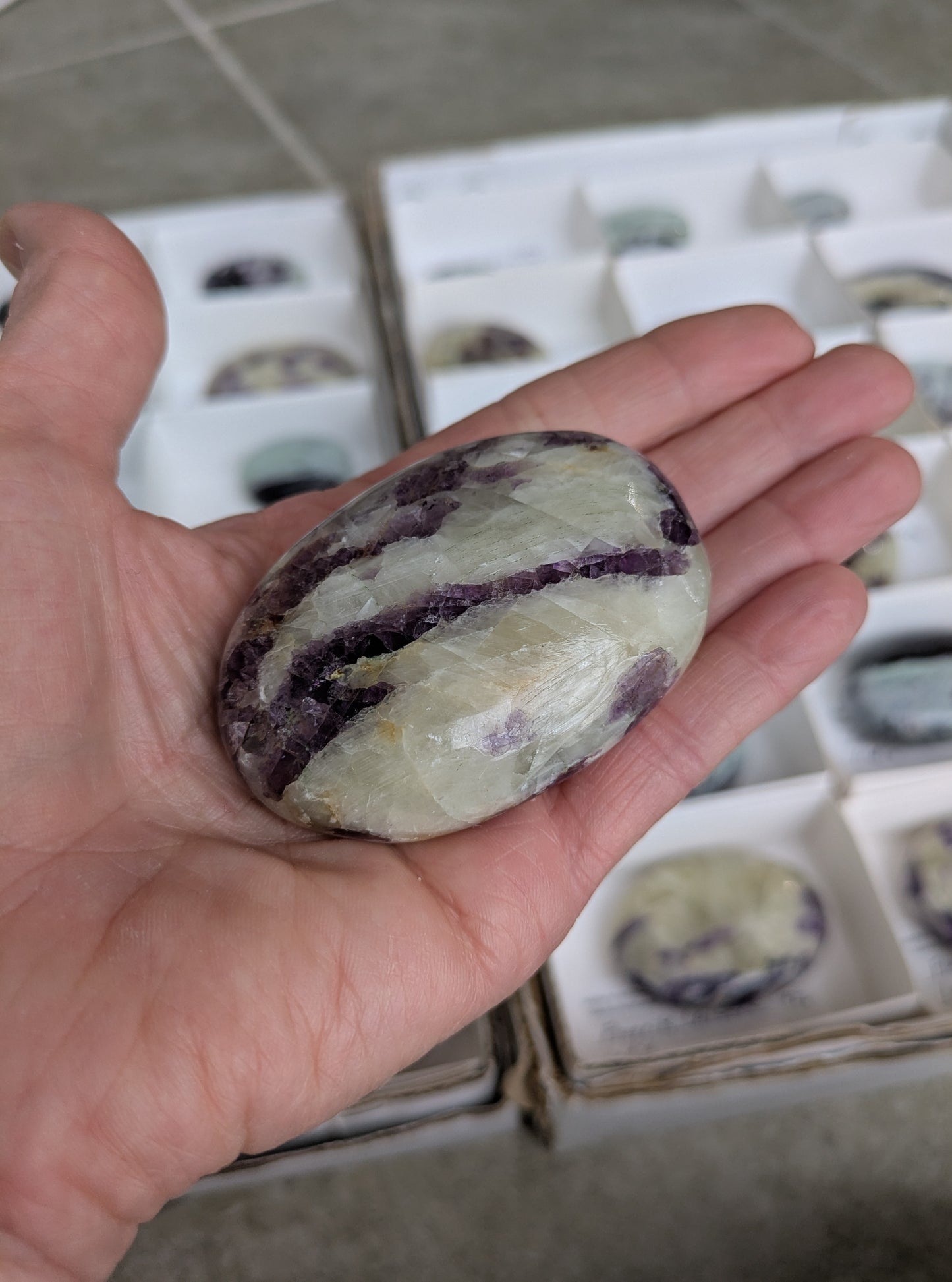 Fluorite in Calcite Palm Stone from India