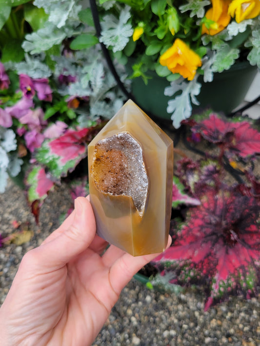 Agate Drusy Polished Tower from Brazil (W 2 1/2 X D 1 1/2 X H 3 1/2 inches)