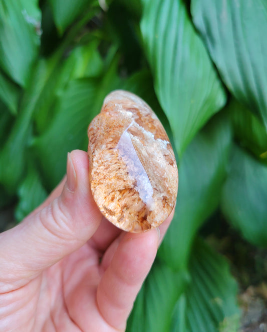 Included Quartz Lens from Brazil