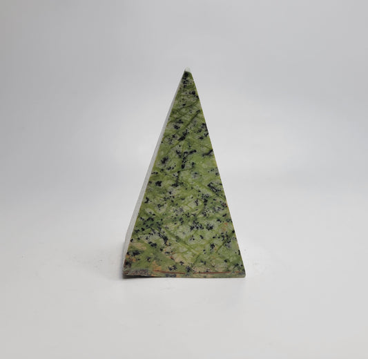 Serpentine Tall Pyramid from Pakistan